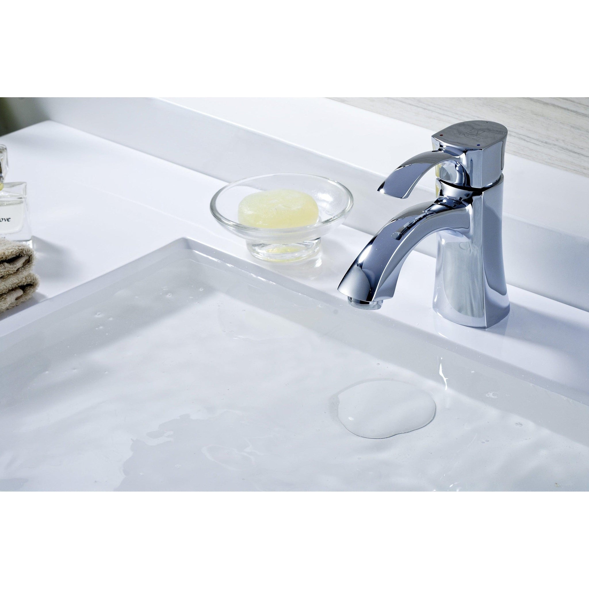 ANZZI, ANZZI Alto Series 3" Single Hole Polished Chrome Mid-Arc Bathroom Sink Faucet